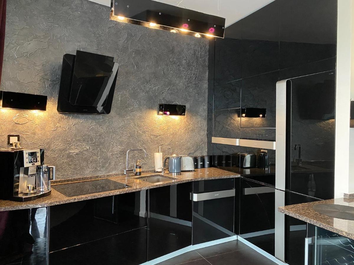 Family & Business Sauna Apartments Klonowa Nad Zalewem, Unikat Spa Kielce Bagian luar foto