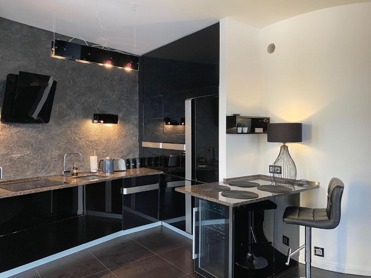 Family & Business Sauna Apartments Klonowa Nad Zalewem, Unikat Spa Kielce Bagian luar foto